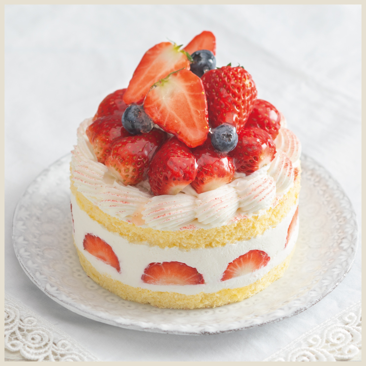 伊豆HOLLY’S紅ほっぺのショートケーキ