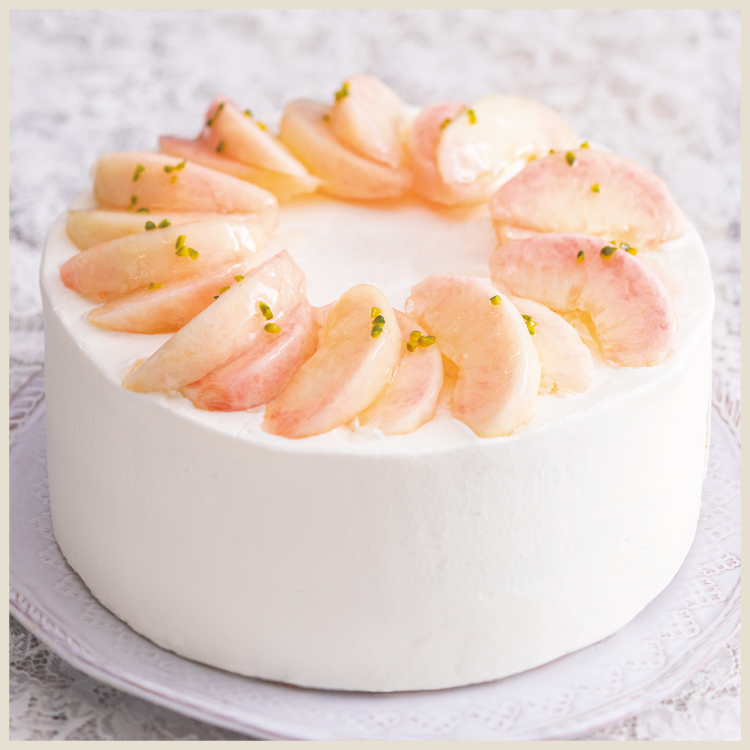 白桃のショートケーキ